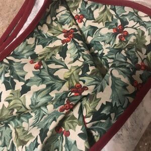 Longaberger Liner for Greetings Basket - AMERICAN HOLLY